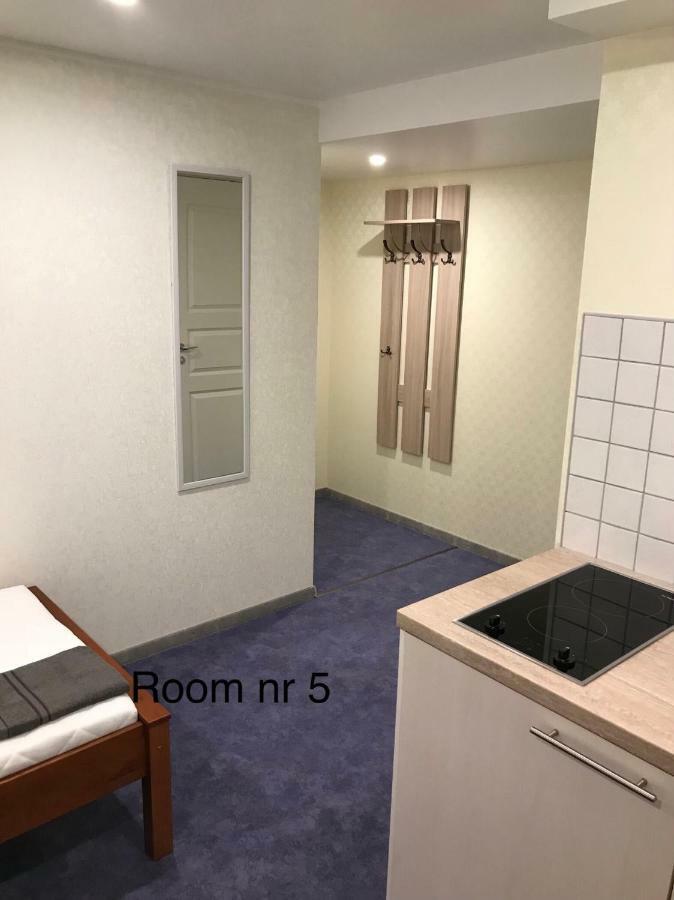 Liivalaia 40 Cozy Kitchen Studio ทาลลินน์ ภายนอก รูปภาพ